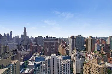 Sold by Ken Deutsch Real Estate