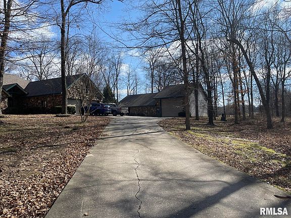5th image of 3705 Viola Ln