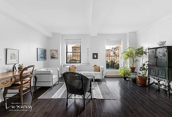 Sold by Keller Williams NYC | media 2