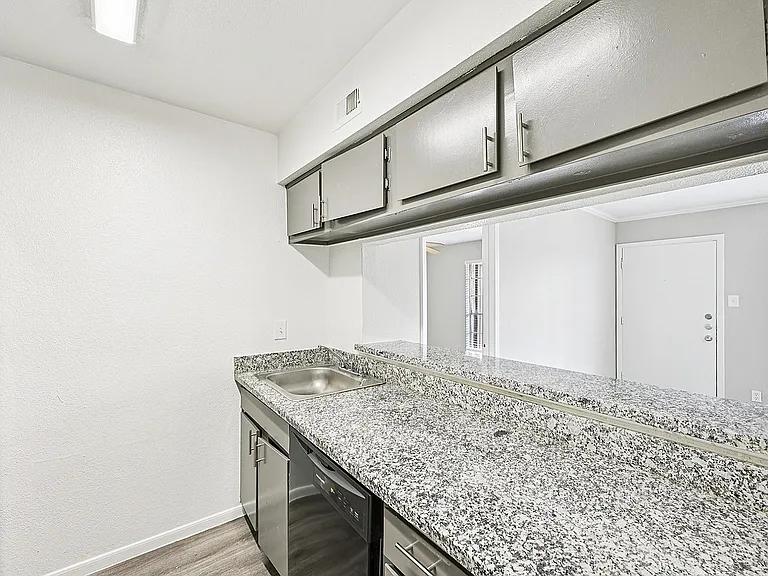 17-print-Woodchase Dr Unit 66-S2603-005