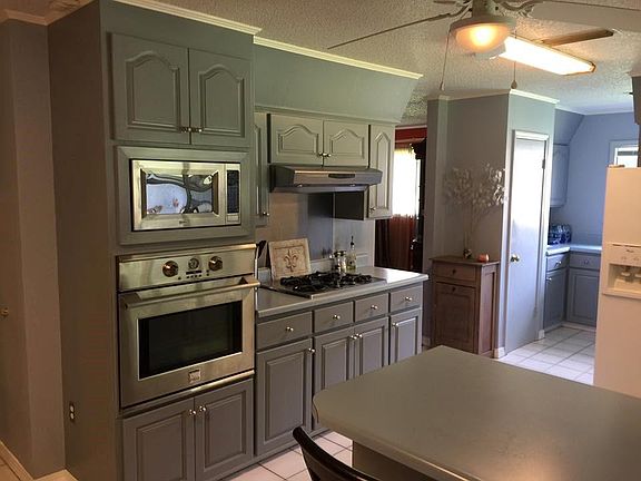 3rd image of 514 Cedar Ln