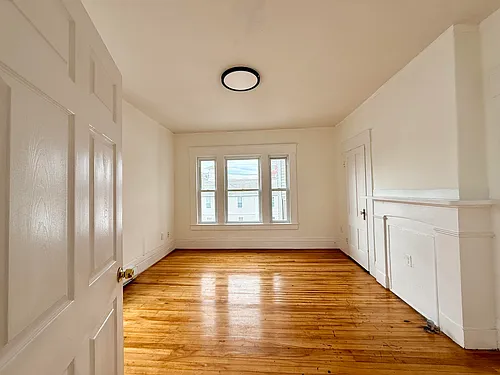 28 Brook St #2 Photo 1