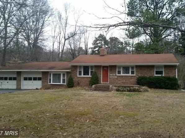 5908 Oak Grove St, Lorton, VA 22079