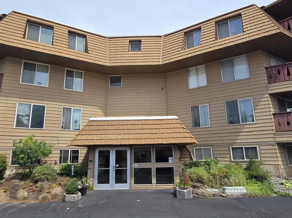 9024 N Country Homes Blvd APT 5, Spokane, WA 99218