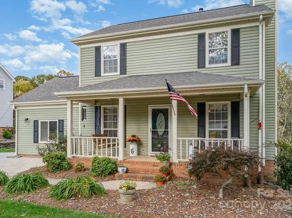 518 Viking Dr SW, Concord, NC 28025