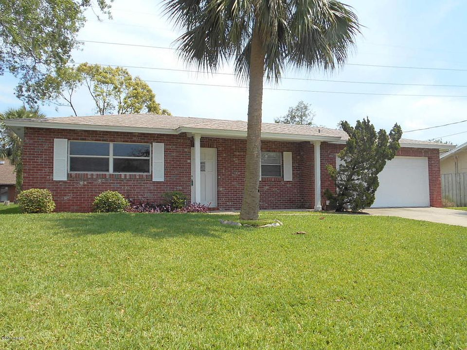 1st image of 215 Forest Hills Blvd