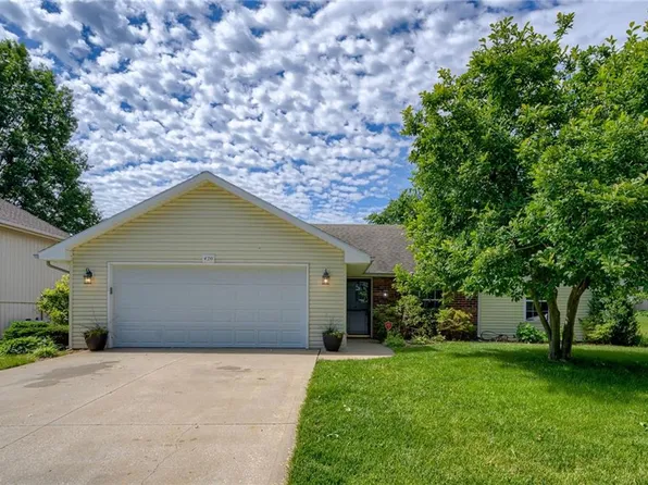 420 SE Alger Dr, Blue Springs, MO 64014