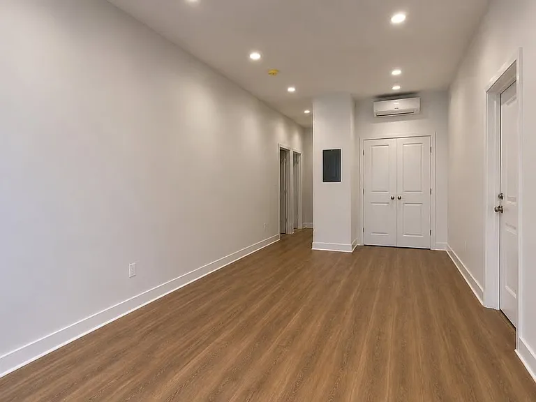 125 Arlington St #9 — Photo 2