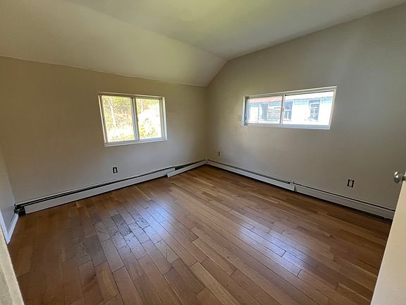 5th image of 36 Schubert Dr Floor 2