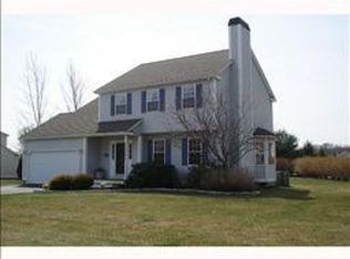 66 Straw Ln, South Kingstown, RI 02879