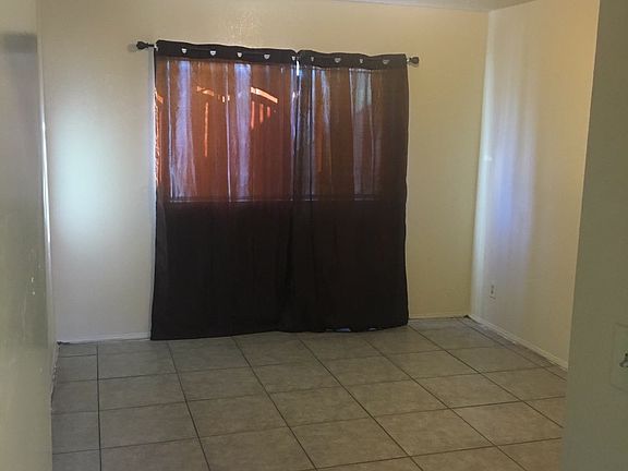 4th image of 8014 S Hoover St APT 1