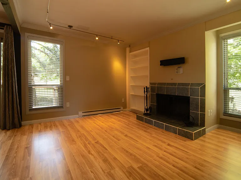 4220 Greenbriar Blvd — Photo 12
