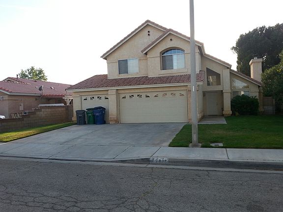 3rd image of 43915 11th St E