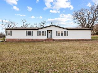 9041 N 3945th Rd, Copan, OK 74022
