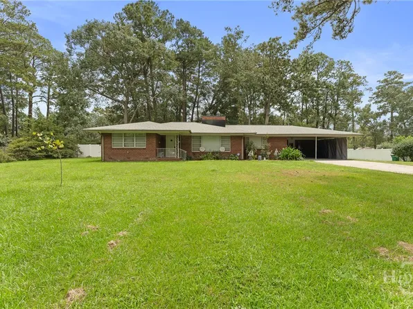97 Azalea Avenue, Garden City, GA 31408