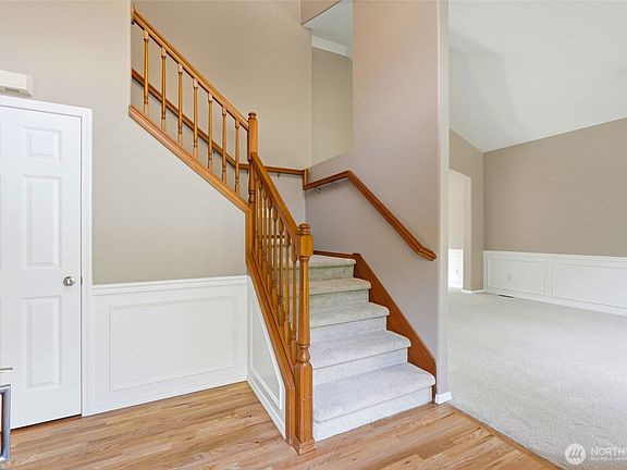 3rd image of 8206 211th Avenue SE