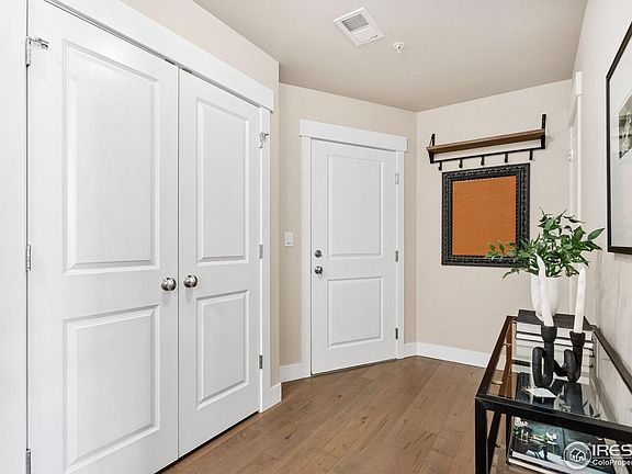 3rd image of 4642 Hahns Peak Dr #304