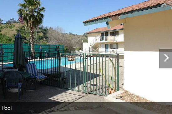 Griffith Park Apartments