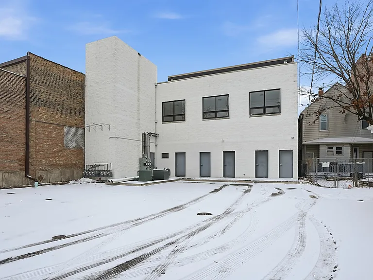 1540 119th St #200 — Photo 3