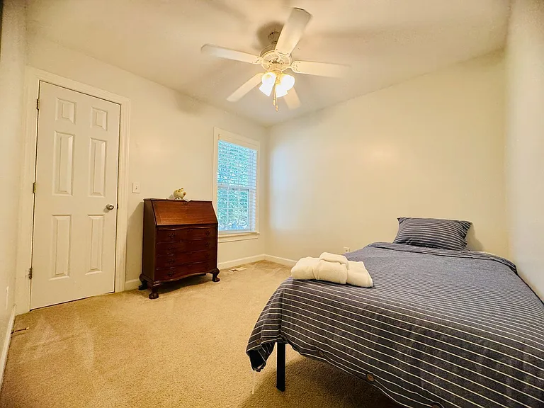 2576 Blue Dog Ct — Photo 11