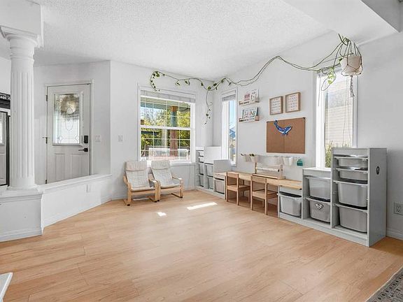 4th image of 222 E Douglas Ridge Cir SE