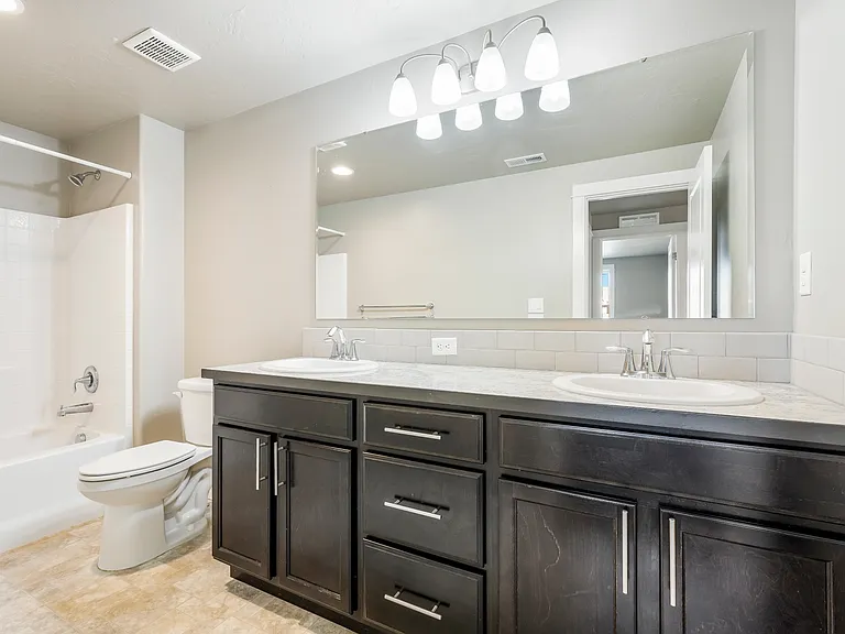 2631 E Red Garnet St — Photo 5