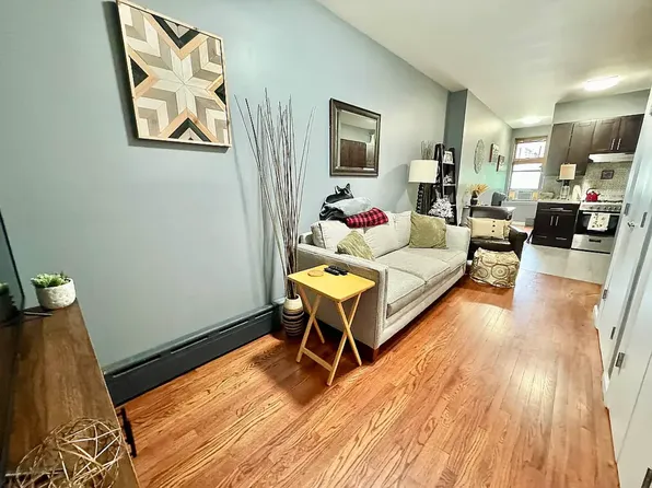 507 Woodward Avenue image 1 of 15