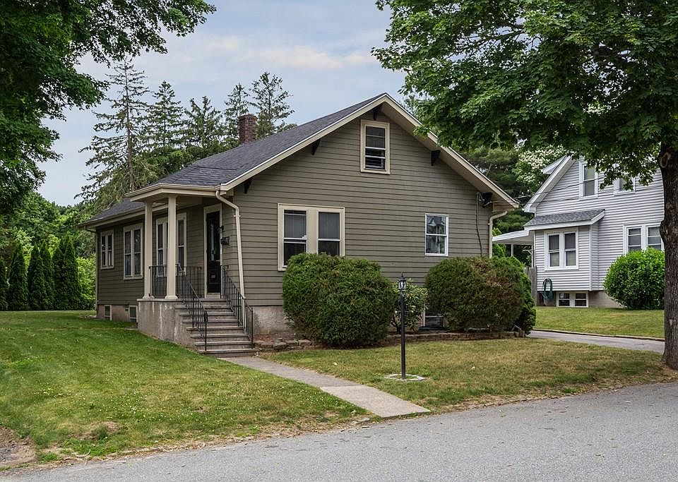 1st image of 31 Gardner Ave