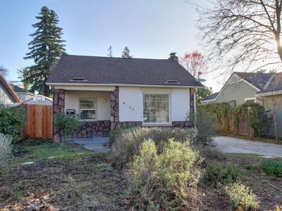 5372 9th Ave, Sacramento, CA, 95820