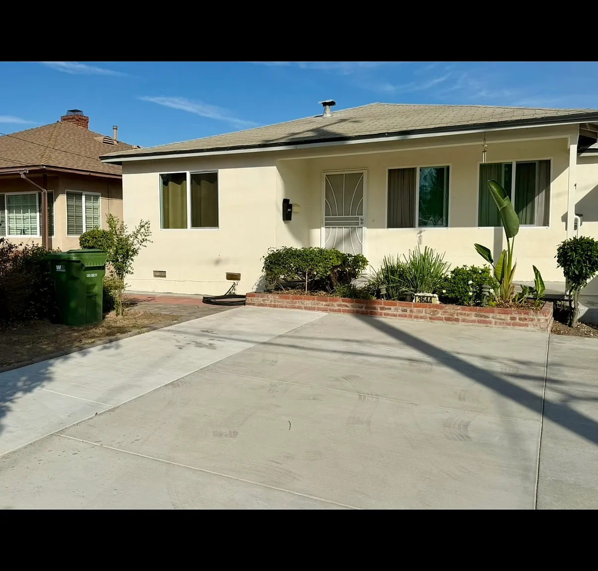 2 bed, 980 sqft, $3,200 — Photo 1