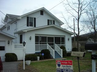 632 Yale Ln, Altoona, PA