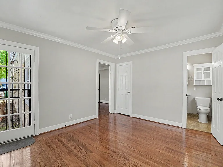 2805 Rosewood St — Photo 17