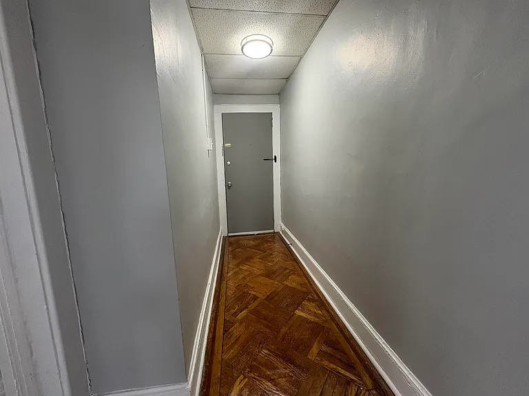 760 Forest St #4 — Photo 8