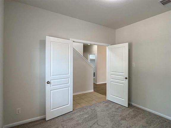 5th image of 8215 Malago Point Dr