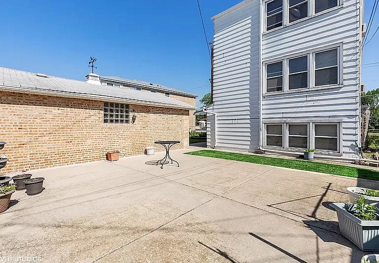 8257 W Lawrence Ave #3 — Photo 9
