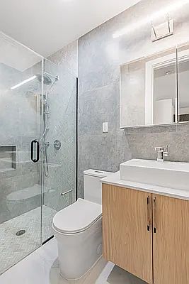 5th image of 674 Hancock St #3A