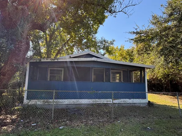 921 Gordon St, Brunswick, GA 31520