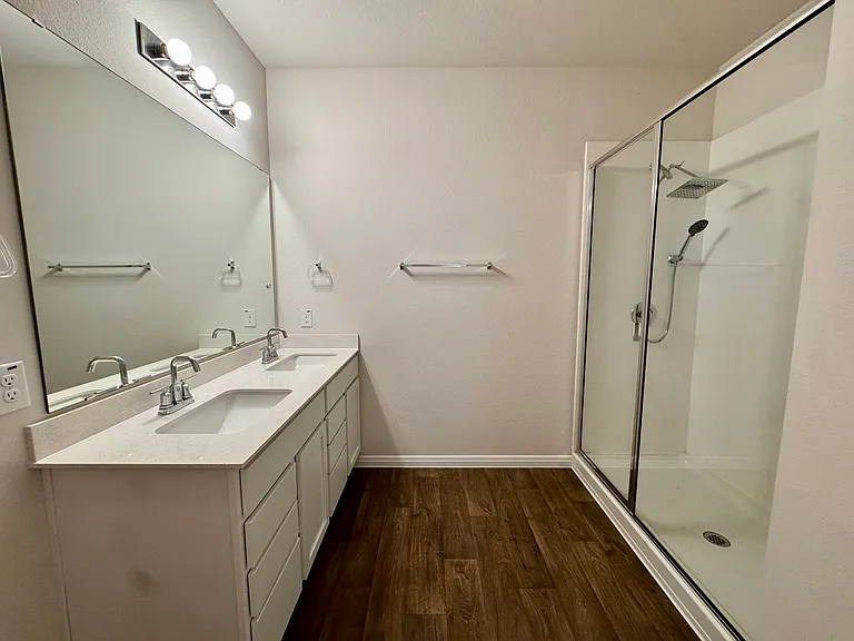 267 Evergreen Sumac Loop — Photo 5