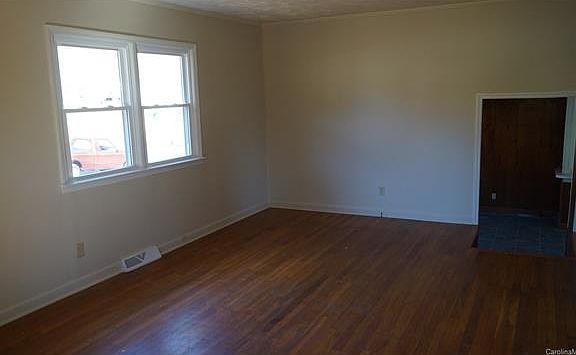2nd image of 112 Stowe Ac