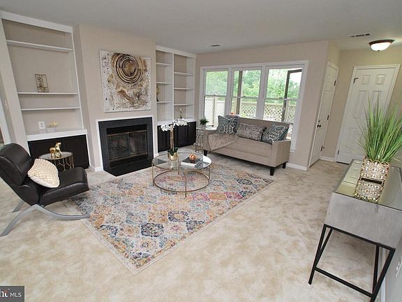 3rd image of 20513 Shadyside Way #14-1