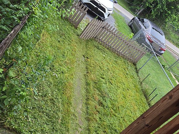 Yard with plenty of space for you, your family, friends, and pets.