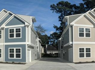 102 S Corwood Ave, Virginia Beach, VA 23452
