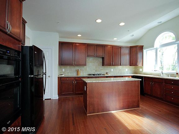 Woodstock Federal Kitchen