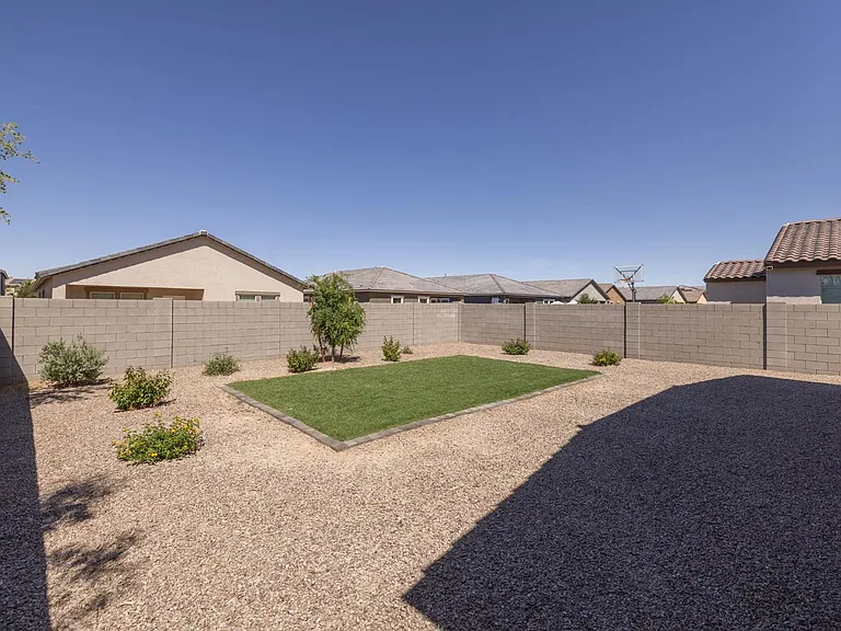 36354 W San Clemente Ave — Photo 25
