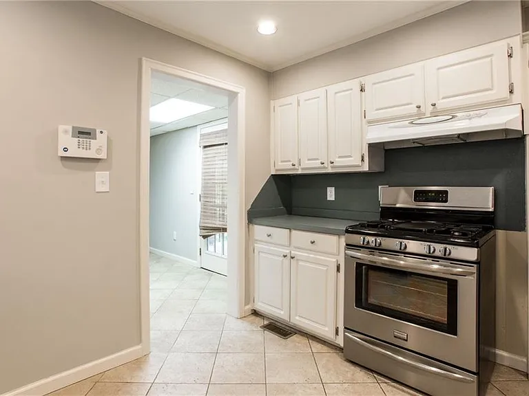 1640 Belle Isle Cir NE — Photo 5