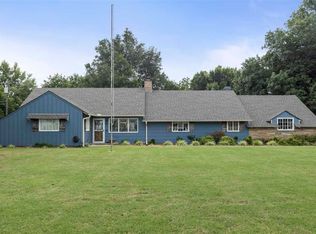 1707 E North Ave, Tonkawa, OK 74653