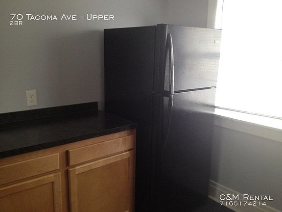 3rd image of 70 Tacoma Ave