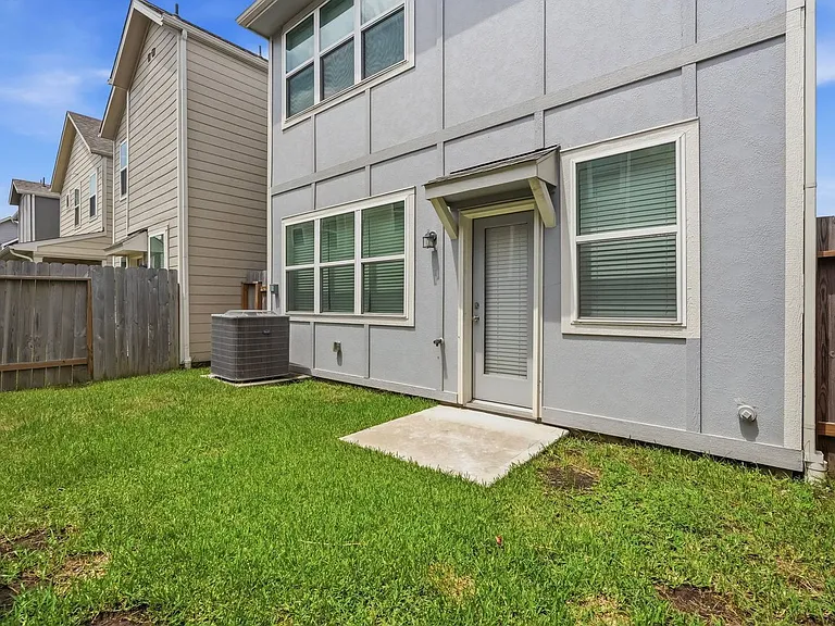 1516 Lakeline Oak Dr — Photo 25