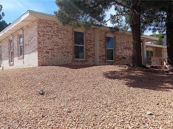 2nd image of 6201 Valeria Ln