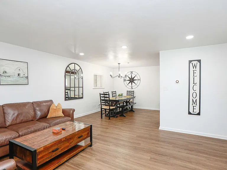 Capeview Ave — Photo 15